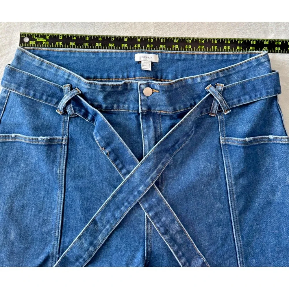 Forever 21 Womens Size 16 Denim Jogger Jeans‎ Blue High Rise Belted Tapered